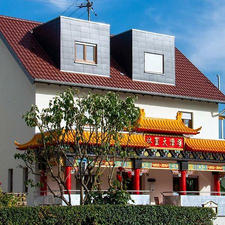 Gaststaette Lin Garden 호텔 Untergruppenbach 외부 사진